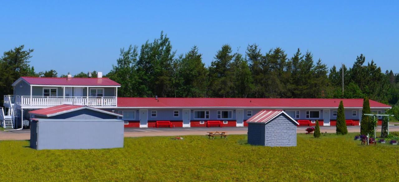奥贝格雷斯特维汽车旅馆 Berry Mills 外观 照片